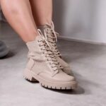 Bota Coturno Meia 3 cm Forma Normal . Codigo 319 off