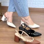 SCARPIN CHANEL COM PIRÂMIDES
